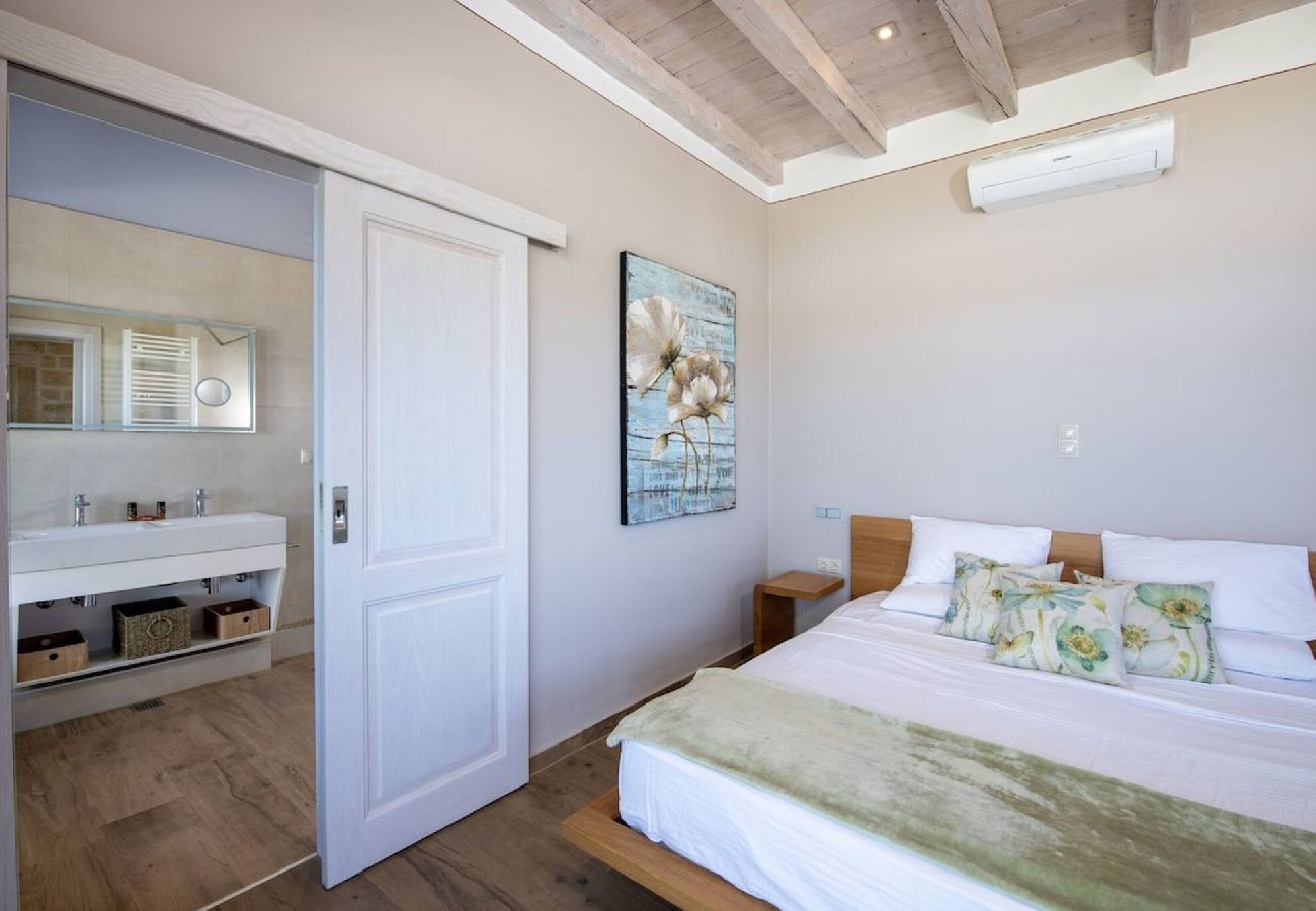 Villa in Prines - Villa Aurora Luxurius Living