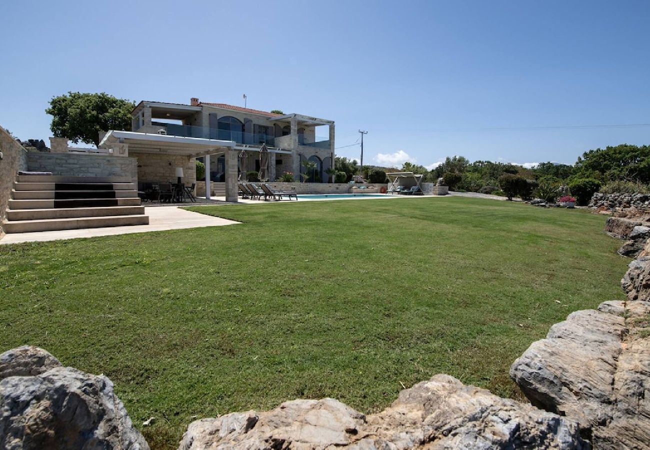 Villa in Prines - Villa Aurora Luxurius Living