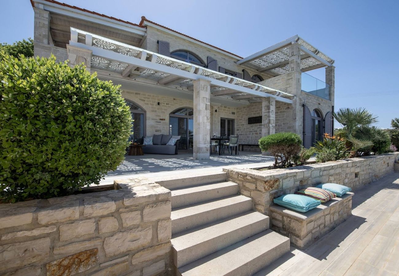 Villa in Prines - Villa Aurora Luxurius Living