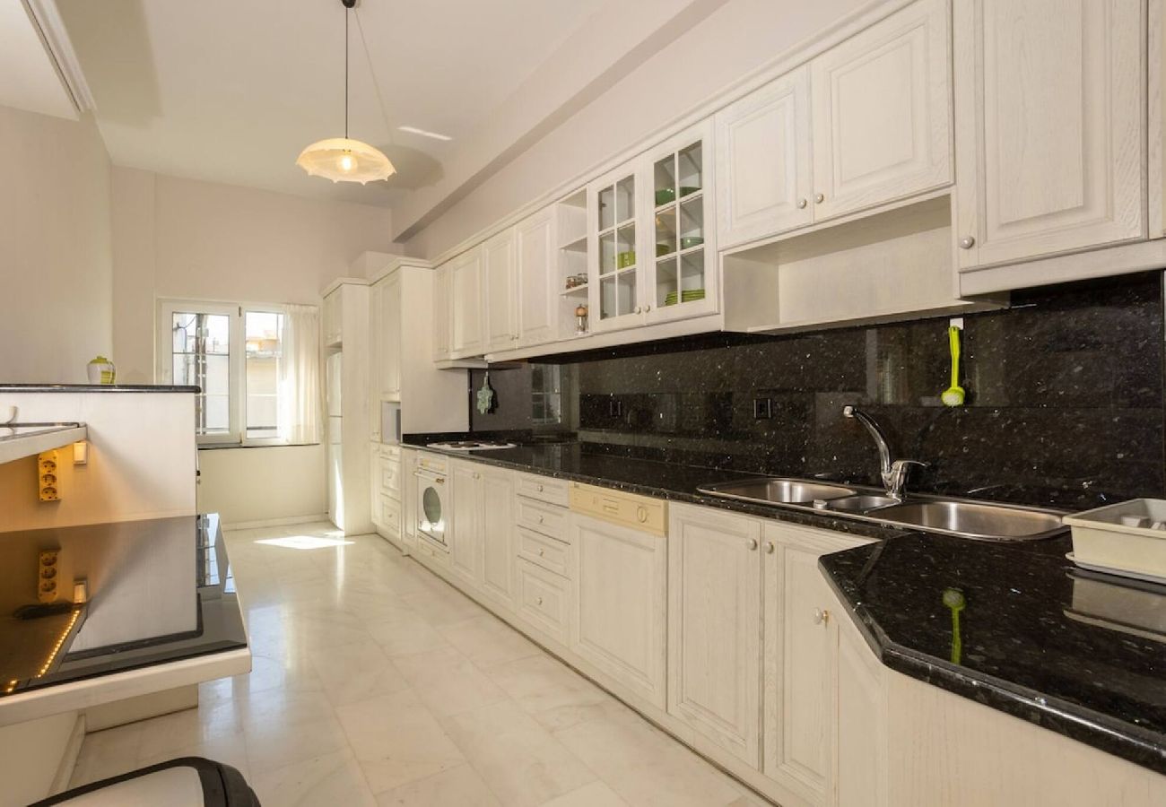 Apartment in Chania - The White Marble Luxury City Apt