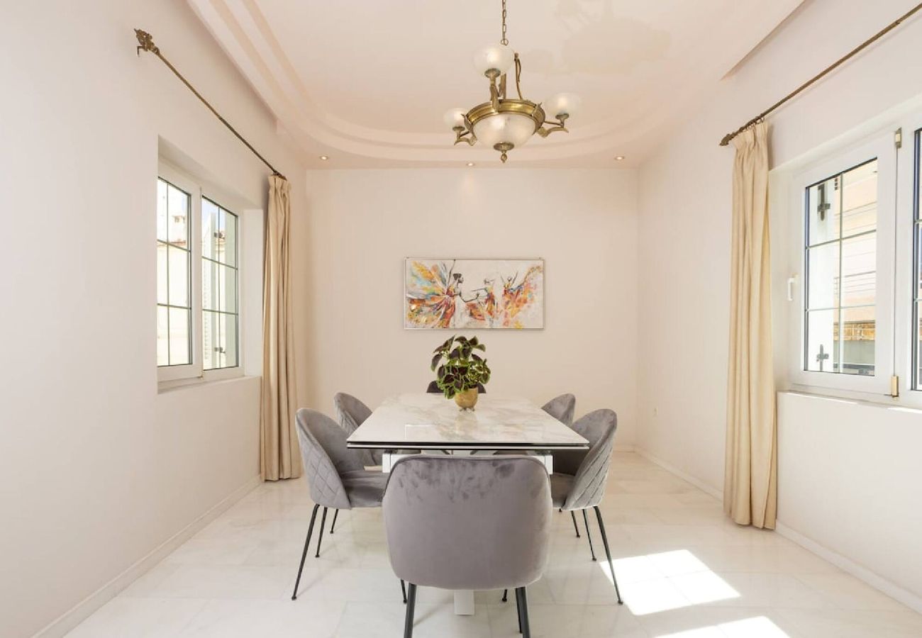 Apartment in Chania - The White Marble Luxury City Apt
