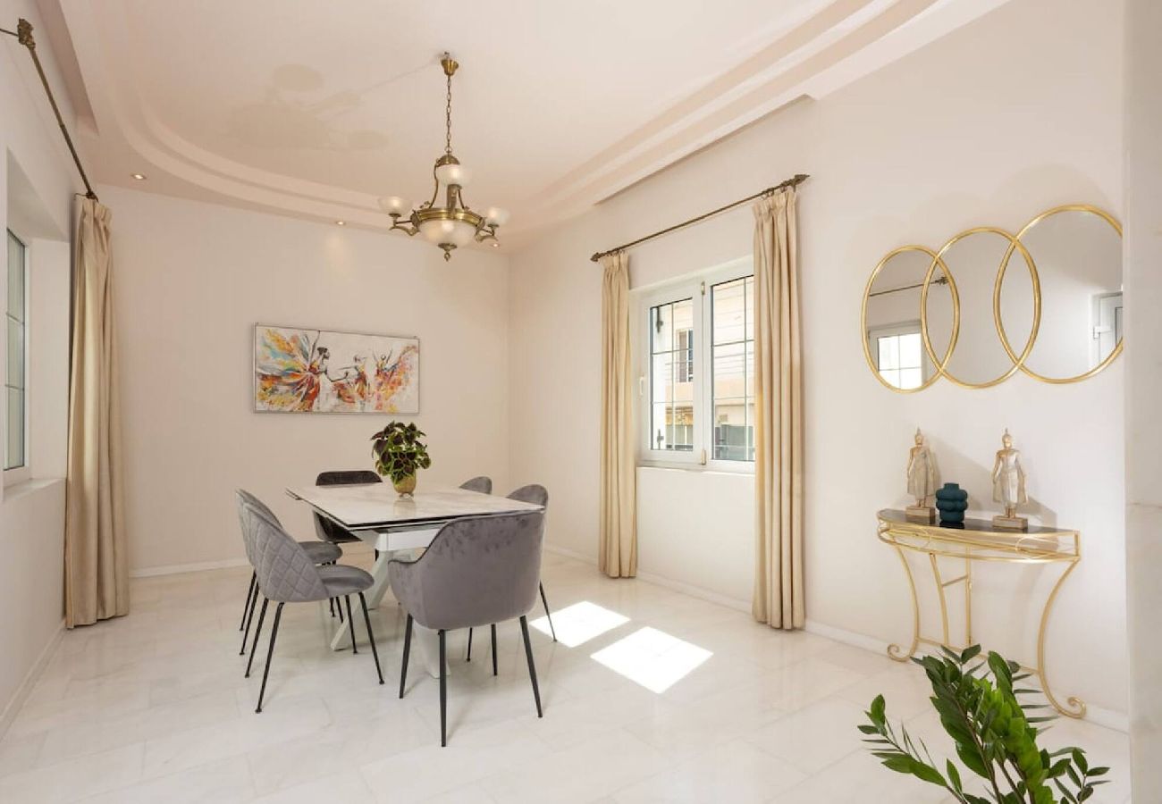 Apartment in Chania - The White Marble Luxury City Apt