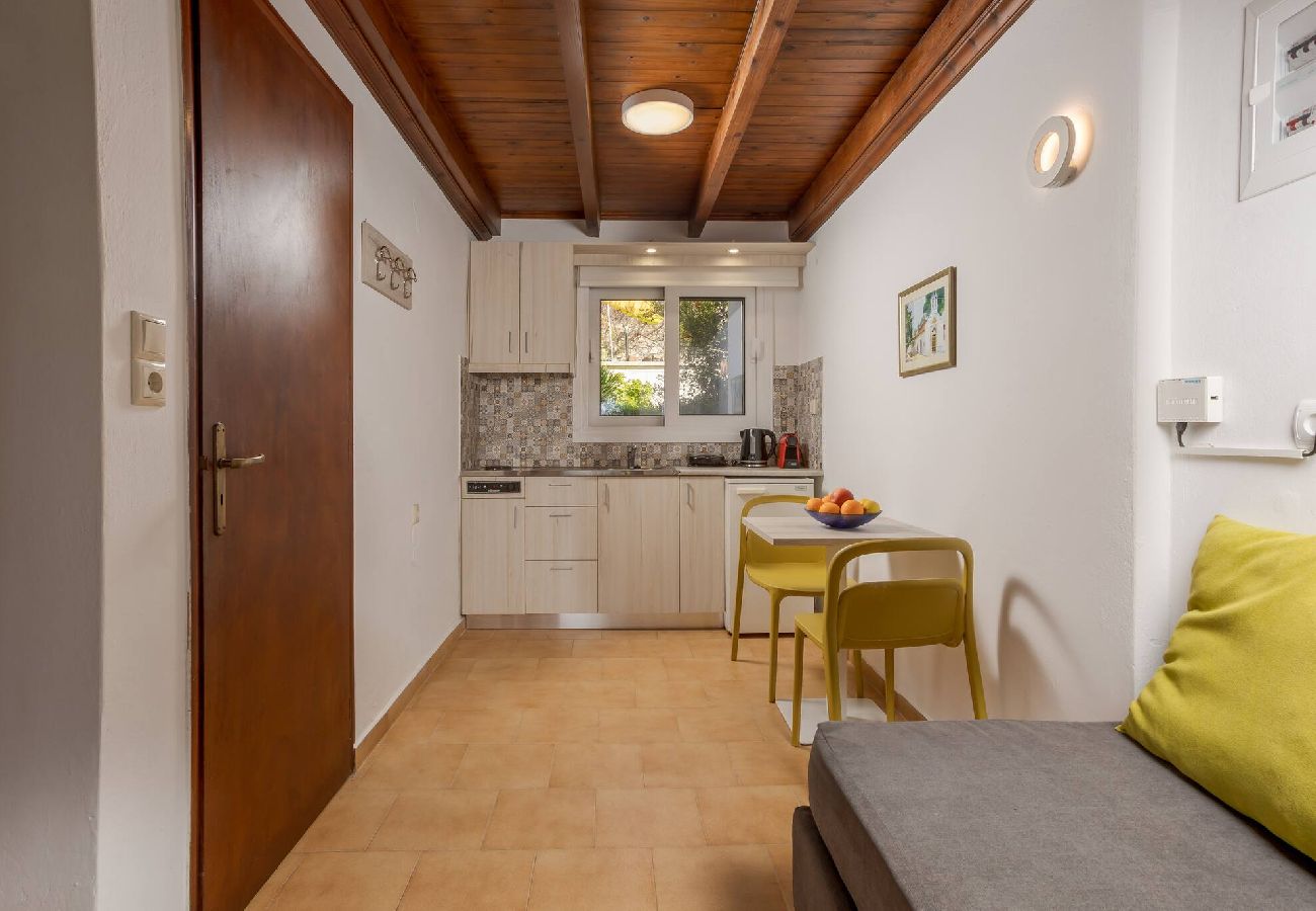 Apartment in Platanias - Rose 4