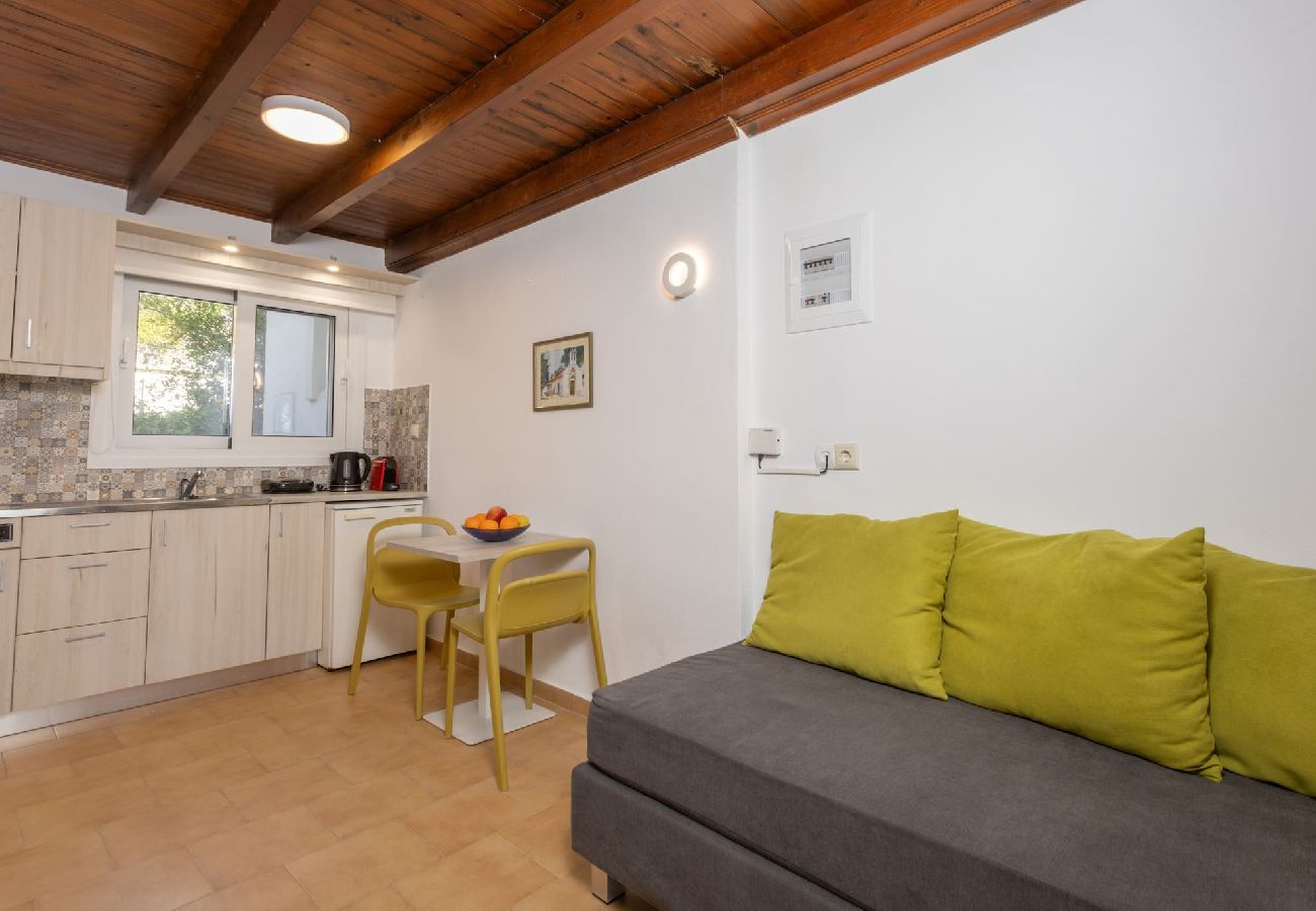 Apartment in Platanias - Rose 4