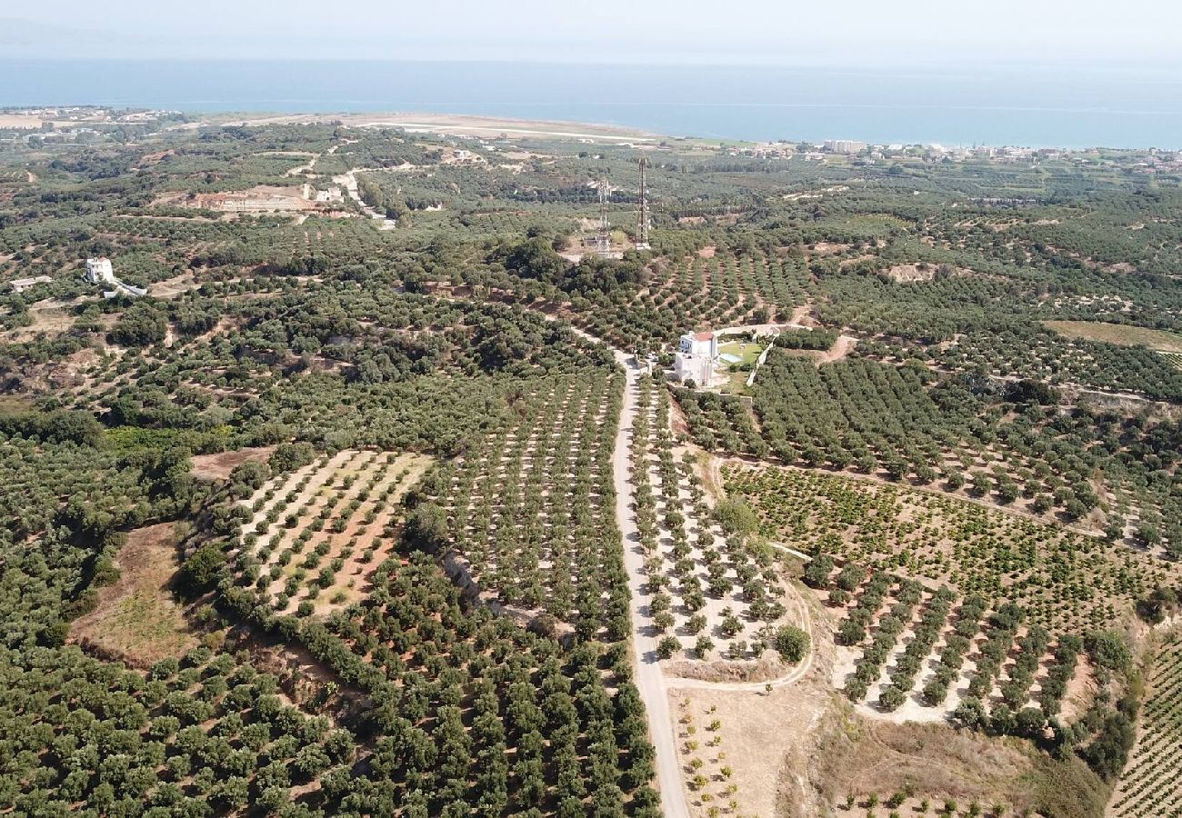 Apartment in Platanias - Rose 6