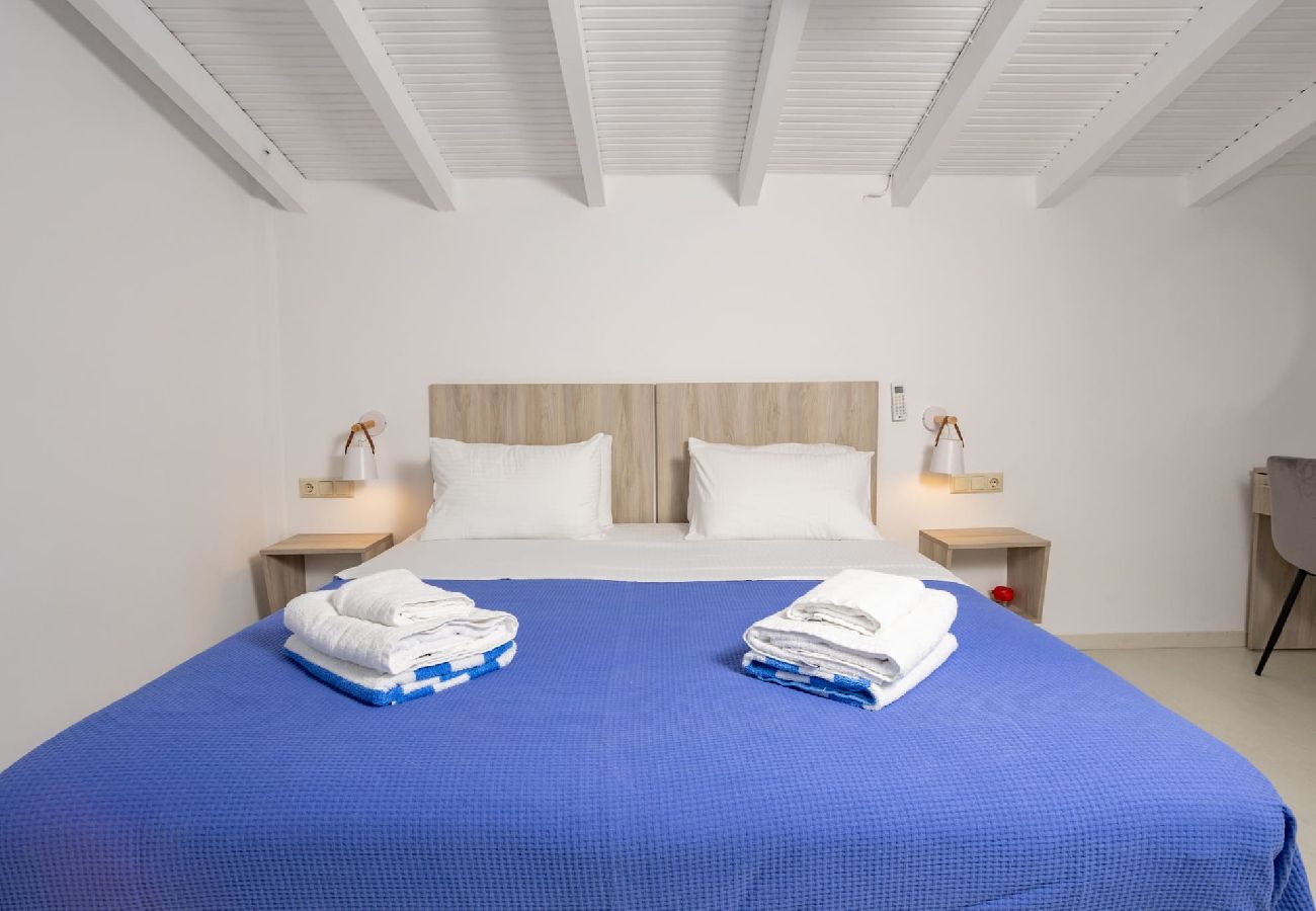 Apartment in Platanias - Rose 1