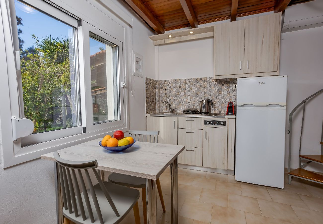 Apartment in Platanias - Rose 1