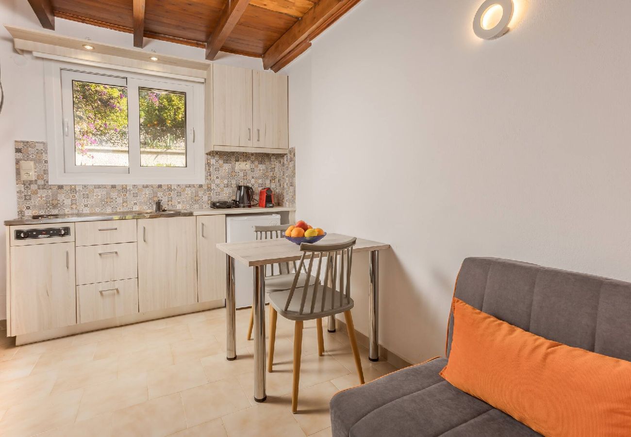 Apartment in Platanias - Rose 2