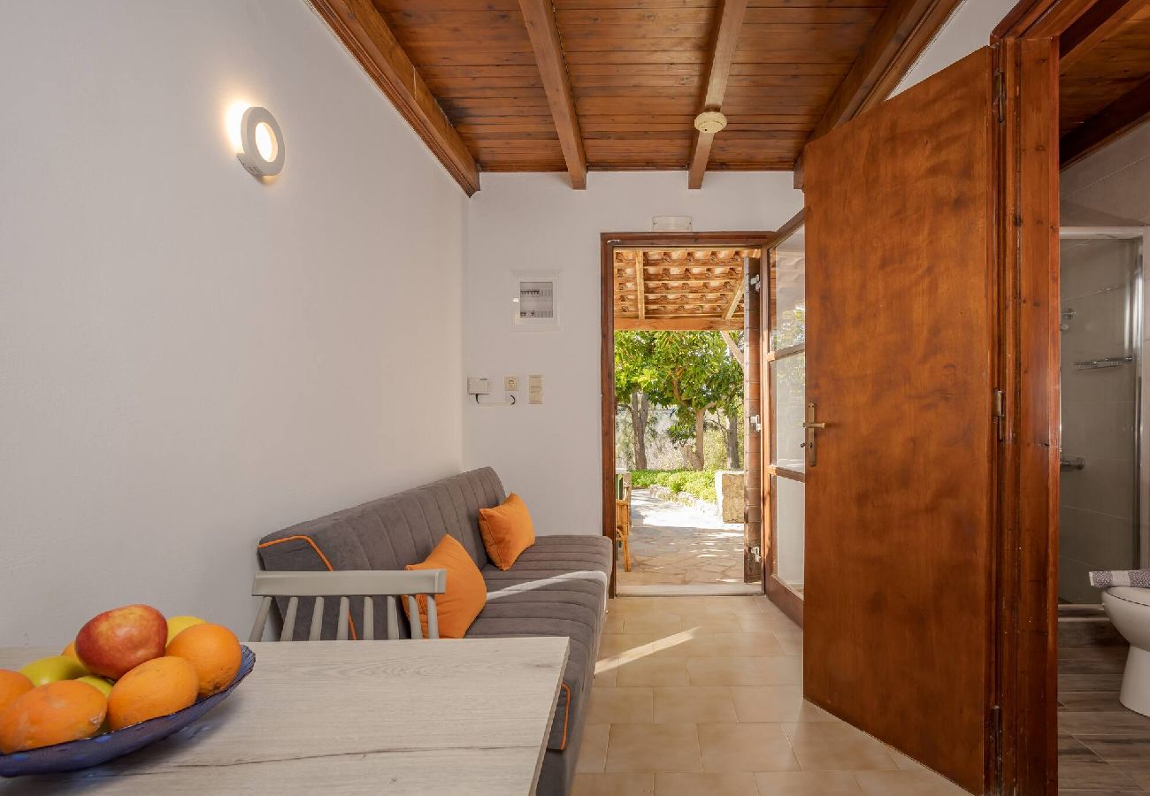 Apartment in Platanias - Rose 2