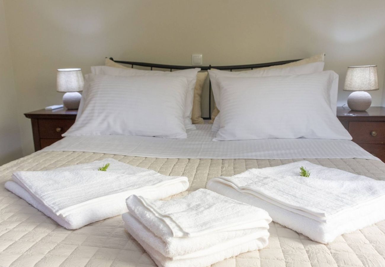 Apartment in Chania - Casa Anthea 3 bedroom apartment with Garden