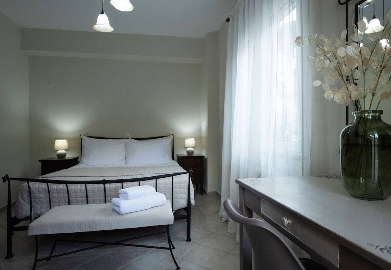 Apartment in Chania - Casa Anthea 3 bedroom apartment with Garden