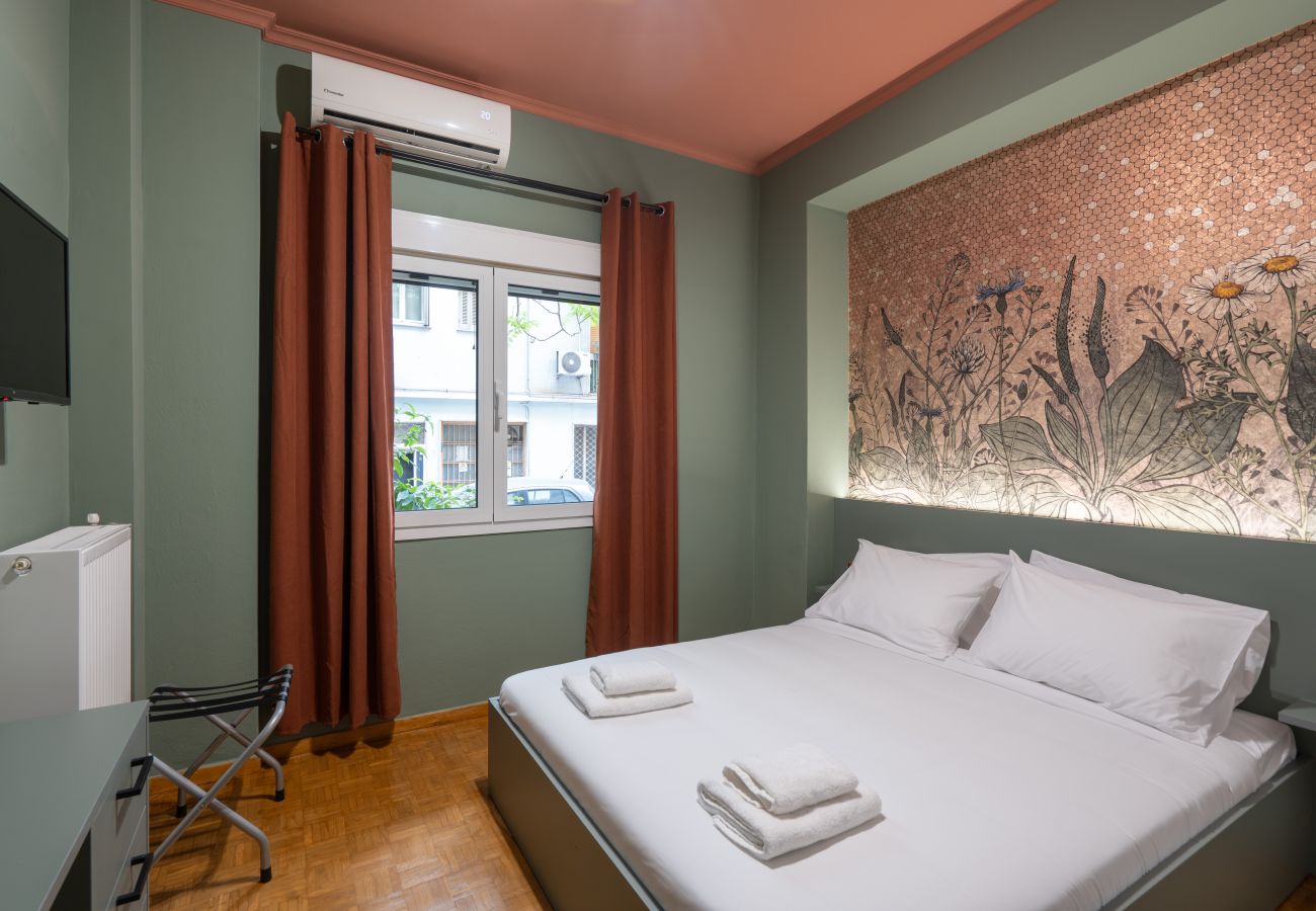 Apartment in Athens - Stylish Apartment next to Panathenaic Stadium 