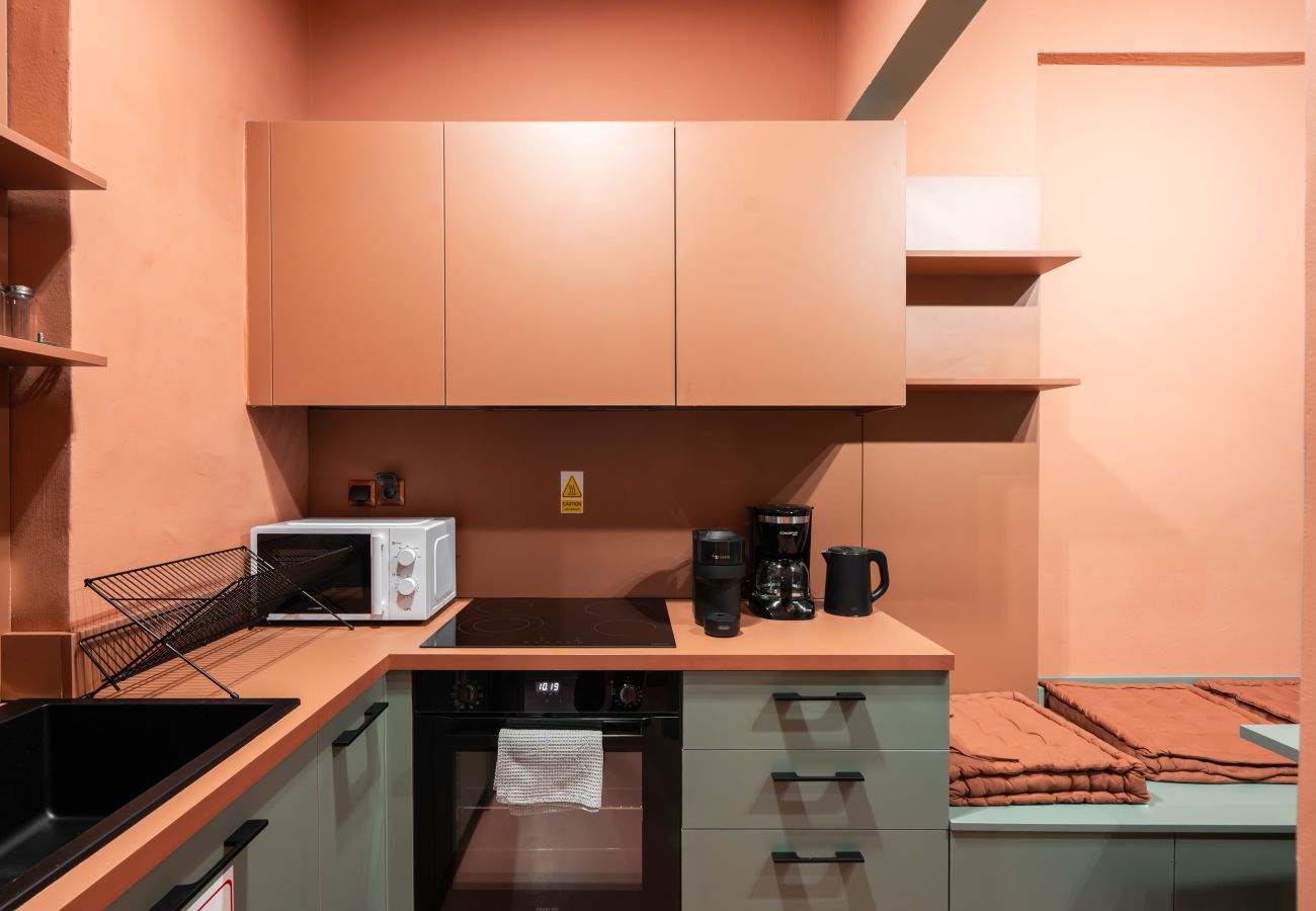 Apartment in Athens - Stylish Apartment next to Panathenaic Stadium 