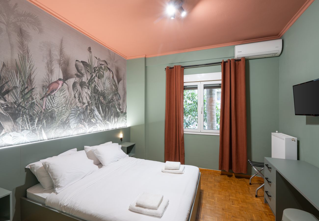 Apartment in Athens - Stylish Apartment next to Panathenaic Stadium 