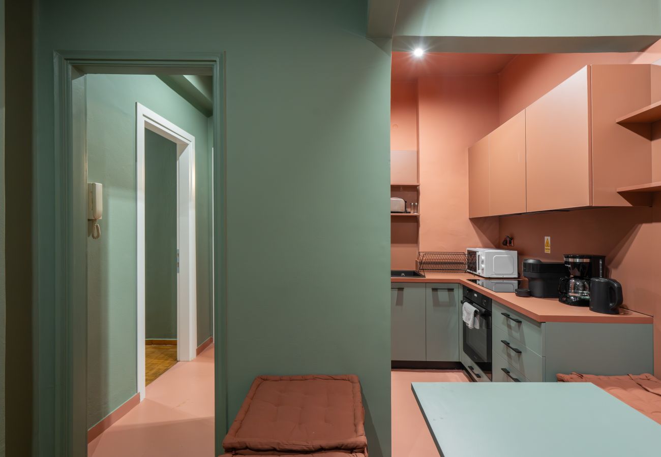 Apartment in Athens - Stylish Apartment next to Panathenaic Stadium 