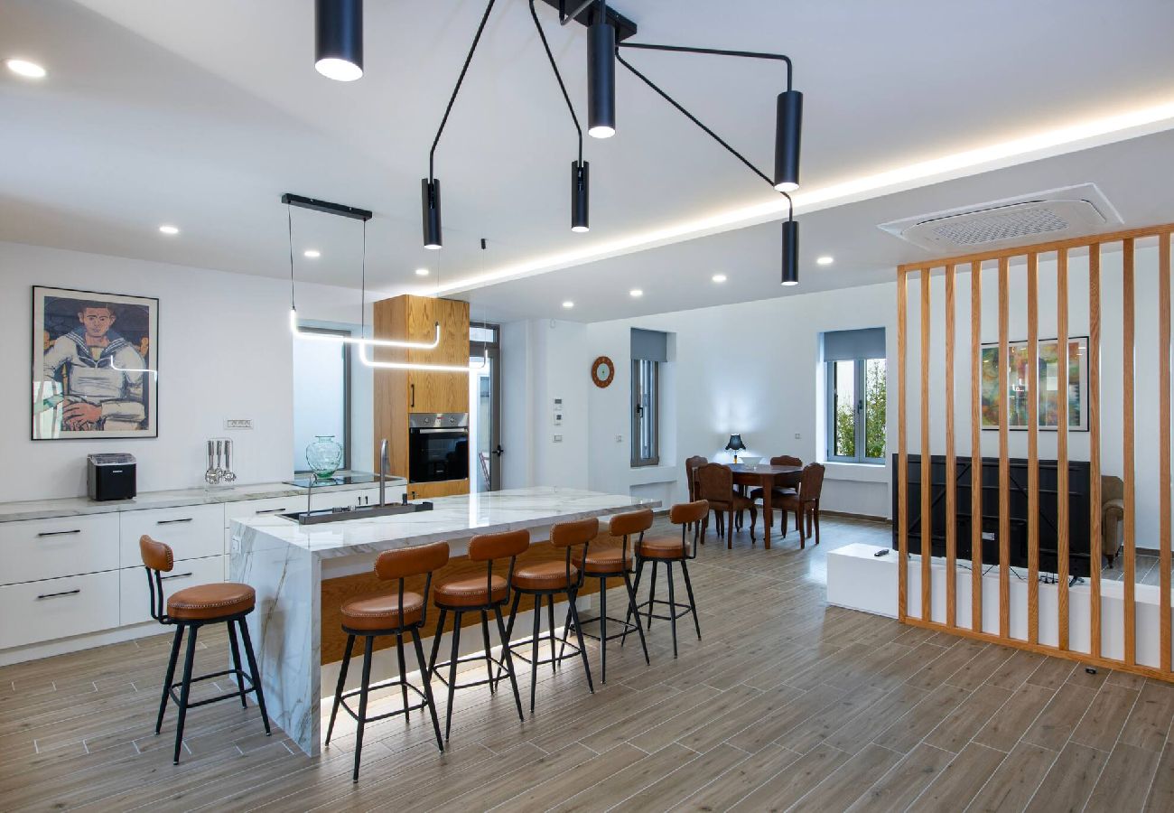 House in Chania - Chania Luxury City Retreat, Hammam&Outdoor Jacuzzi