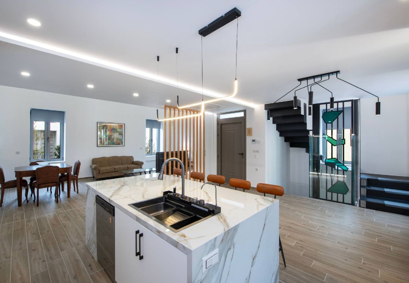 House in Chania - Chania Luxury City Retreat, Hammam&Outdoor Jacuzzi