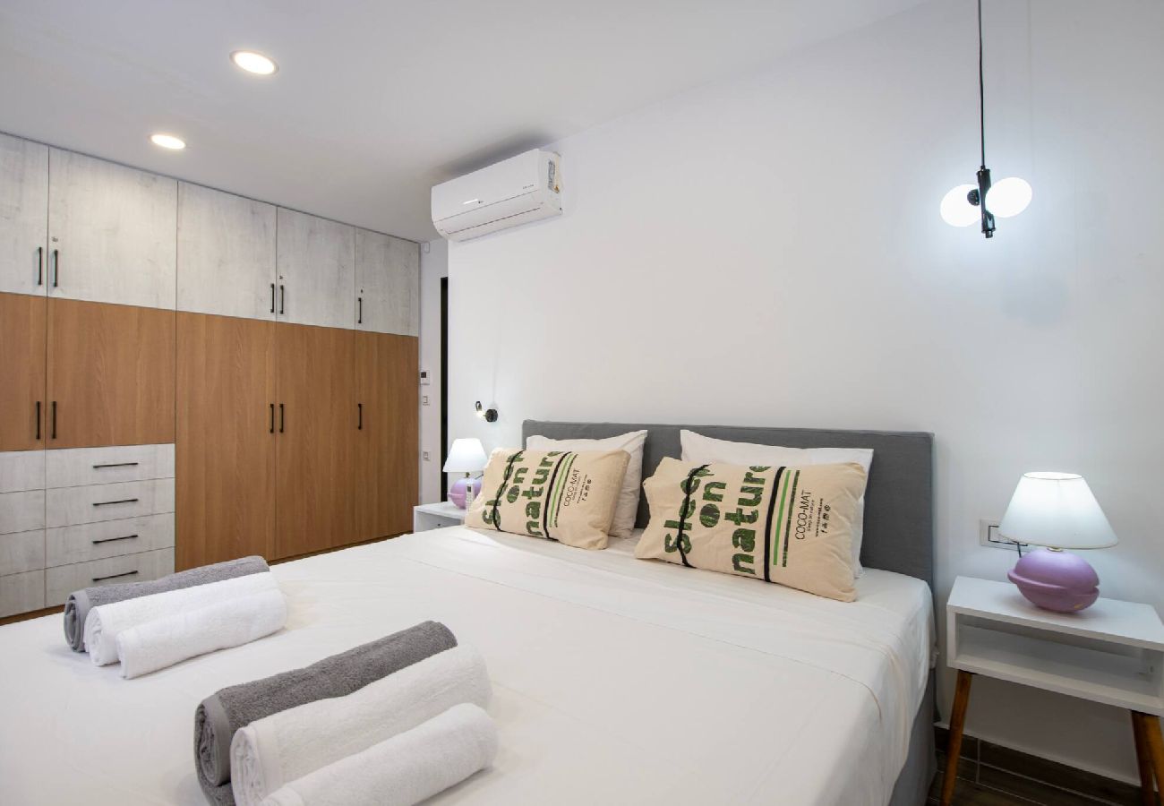 House in Chania - Chania Luxury City Retreat, Hammam&Outdoor Jacuzzi