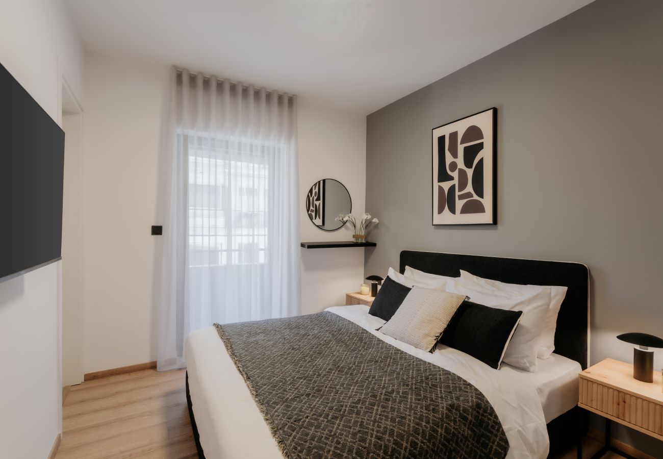 Apartment in Piraeus - Skiathos luxury Apartment in Pireaus with Parking