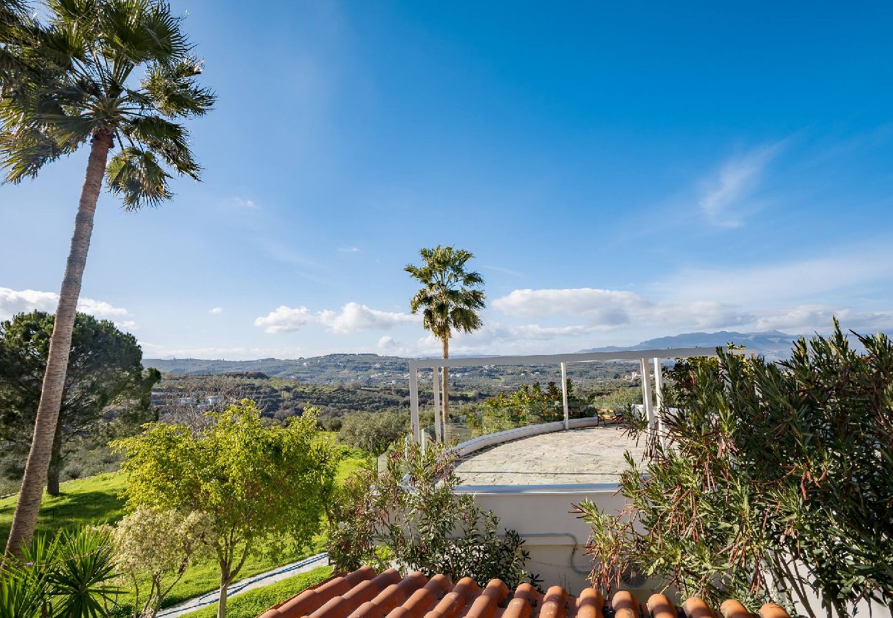 Apartment in Platanias - Rose 9 Ground floor suite on private tranquil retr