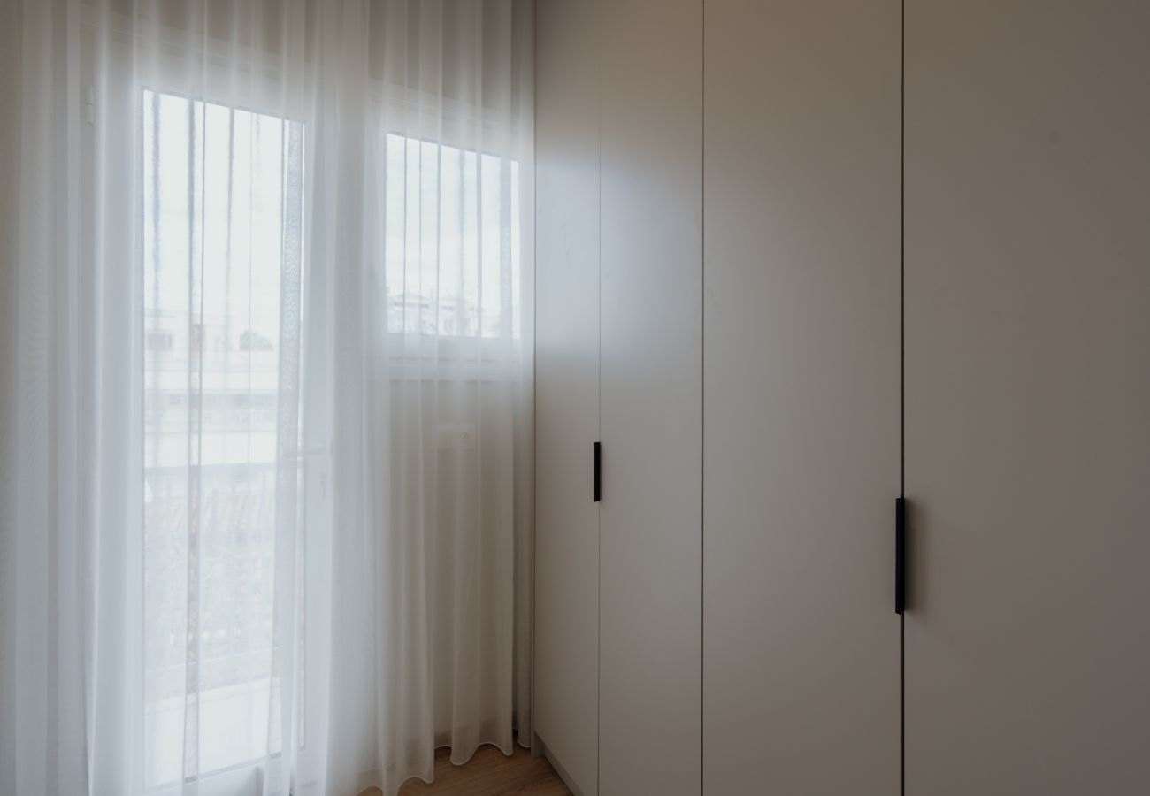 Apartment in Athens - Moschonision 18, E1 5th 4b3b 
