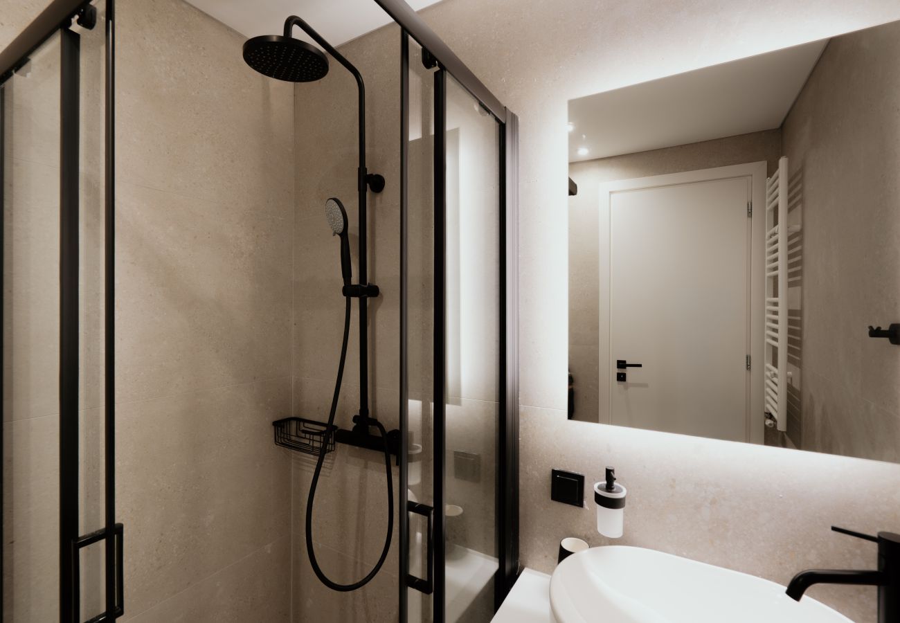 Apartment in Piraeus - Samos luxury Apartment in Pireaus with Parking