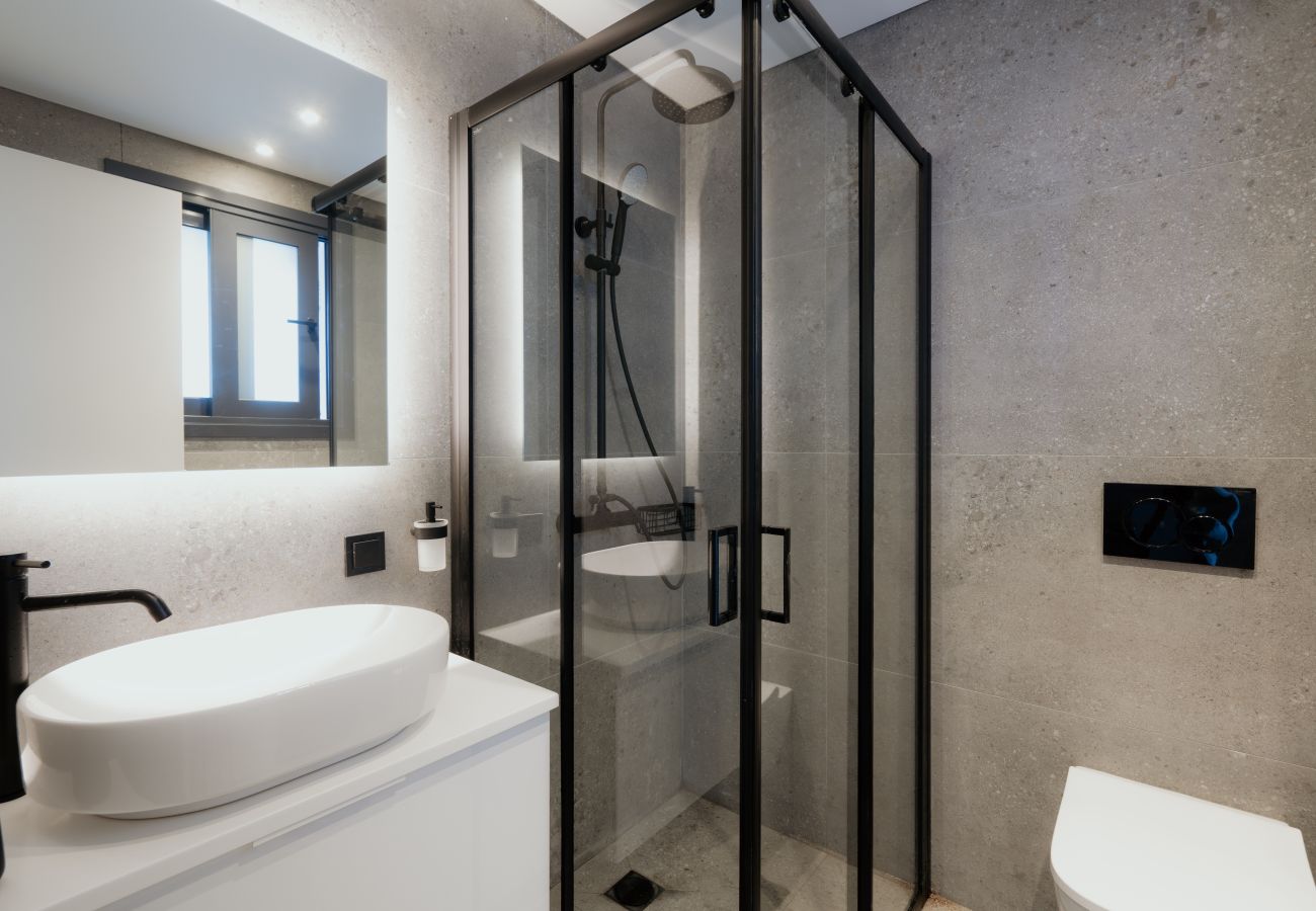 Apartment in Piraeus - Samos luxury Apartment in Pireaus with Parking