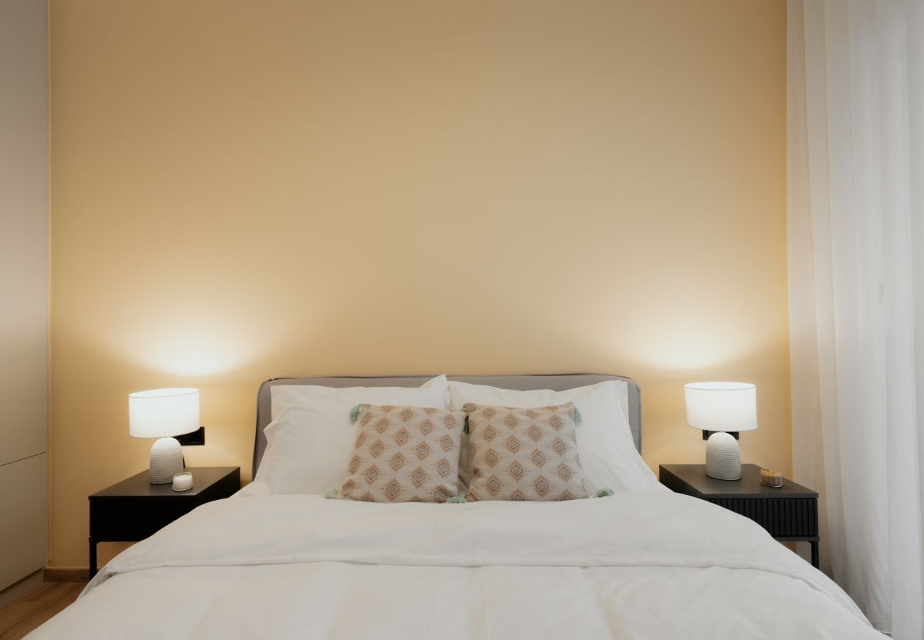 Apartment in Piraeus - Samos luxury Apartment in Pireaus with Parking