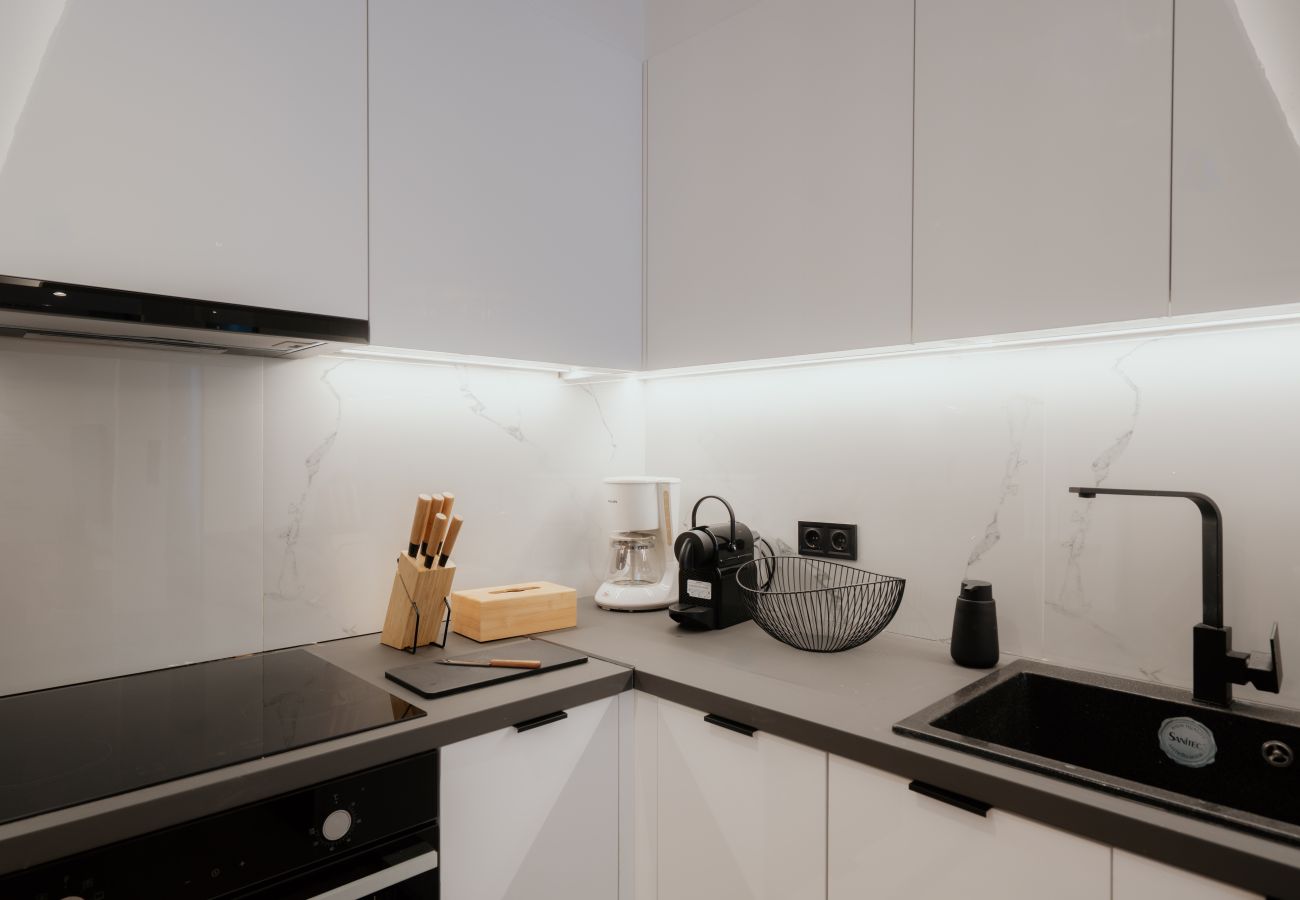 Apartment in Piraeus - Andros luxury Apartment in Pireaus with Parking