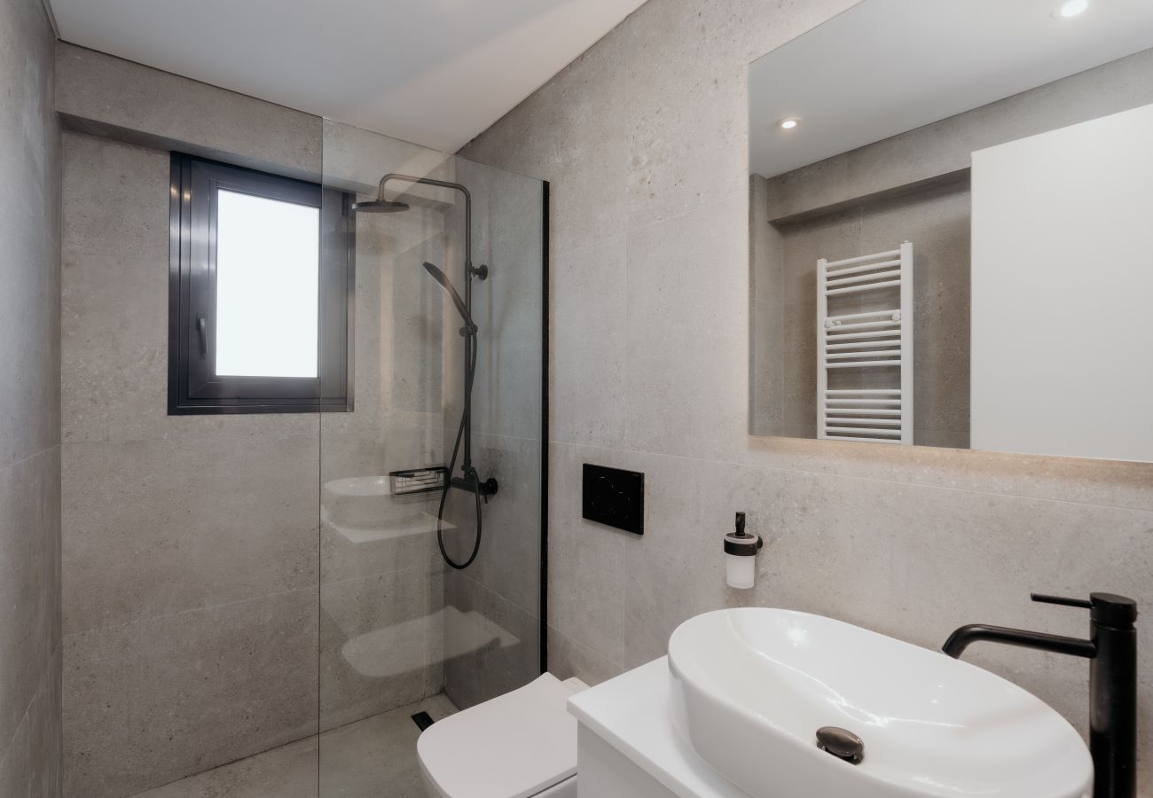 Apartment in Piraeus - Kalymnos luxury Apartment in Pireaus with Parking