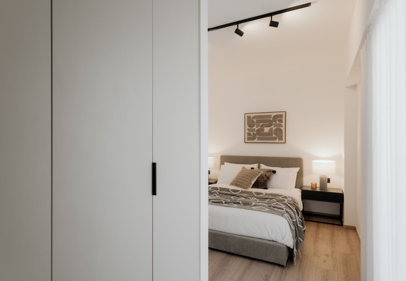 Apartment in Piraeus - Kalymnos luxury Apartment in Pireaus with Parking