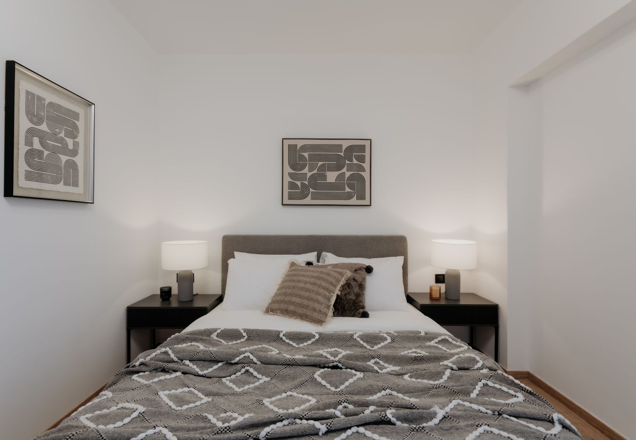 Apartment in Piraeus - Kalymnos luxury Apartment in Pireaus with Parking