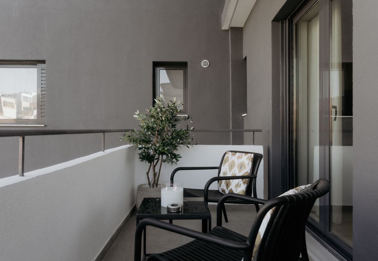 Apartment in Piraeus - Kalymnos luxury Apartment in Pireaus with Parking