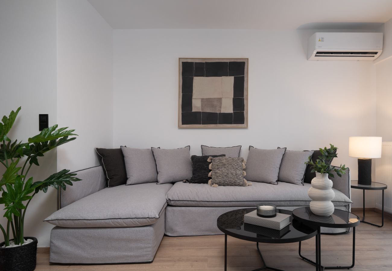 Apartment in Piraeus - Kalymnos luxury Apartment in Pireaus with Parking