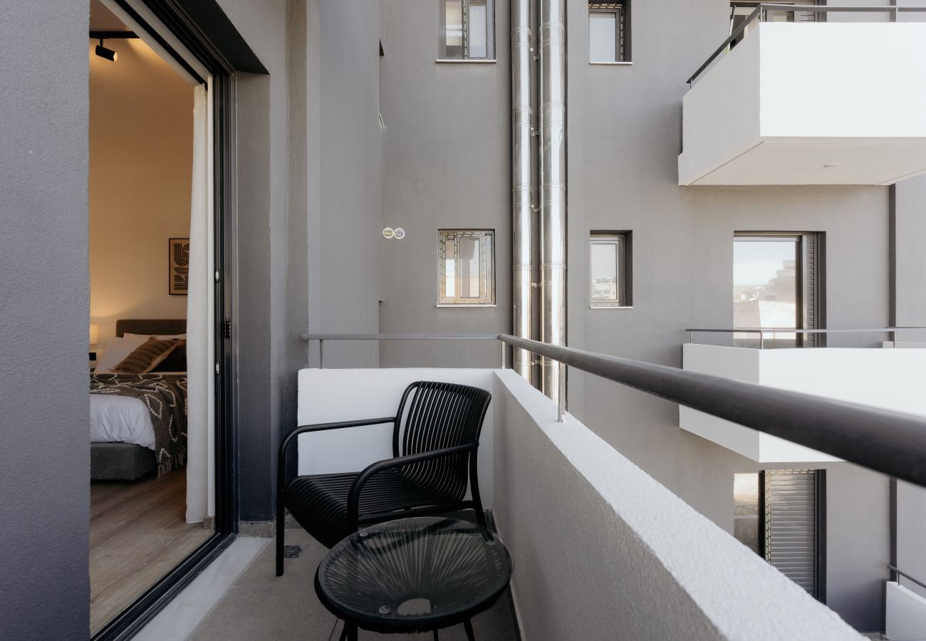 Apartment in Piraeus - Kalymnos luxury Apartment in Pireaus with Parking