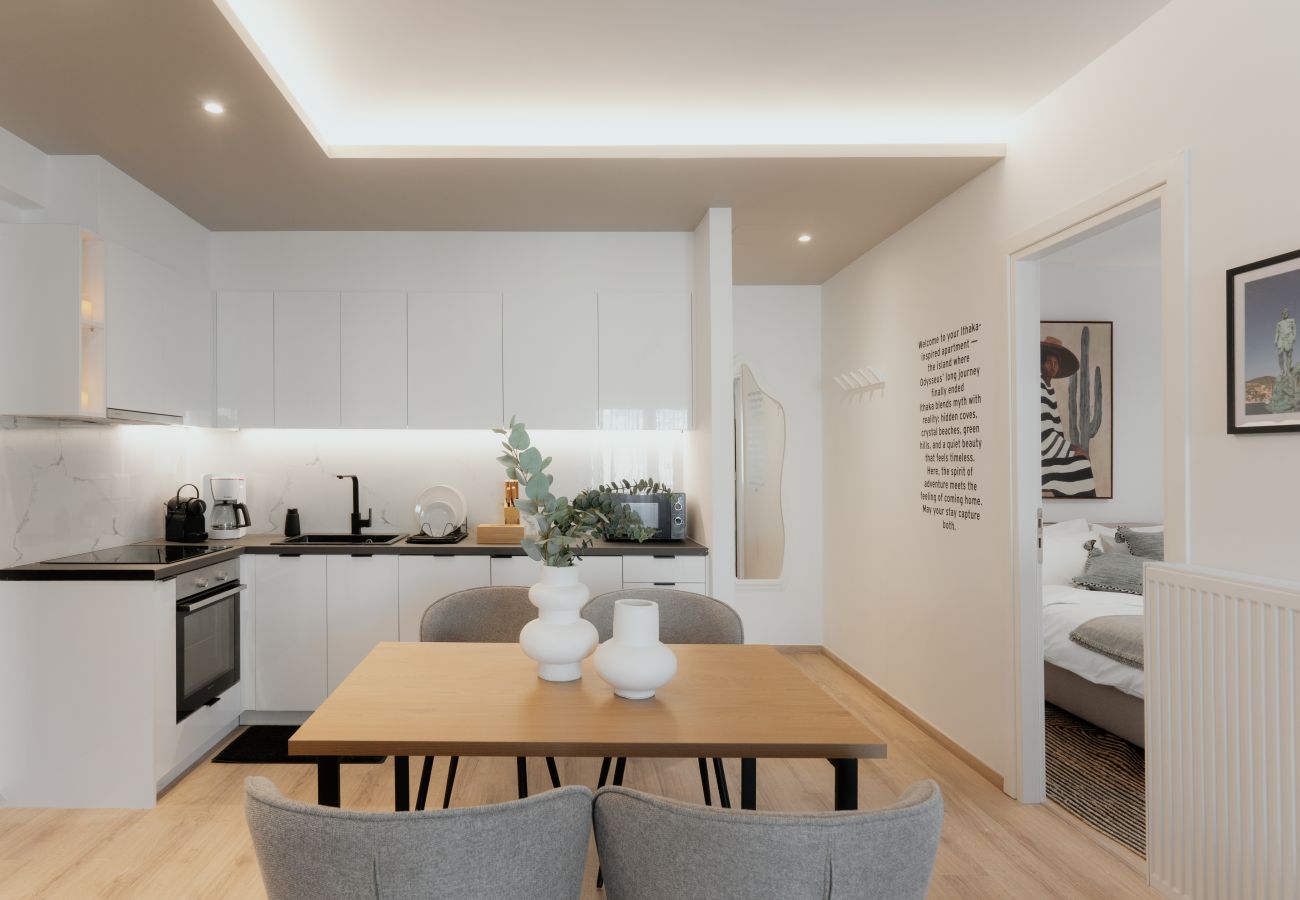 Apartment in Piraeus - Ithaca luxury Apartment in Pireaus with Parking