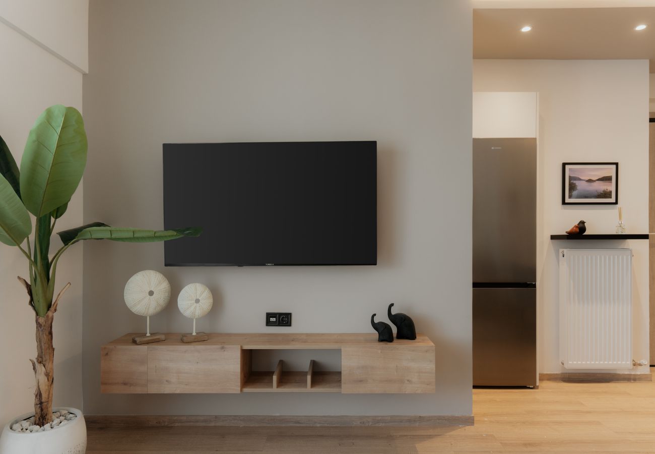 Apartment in Piraeus - Ithaca luxury Apartment in Pireaus with Parking