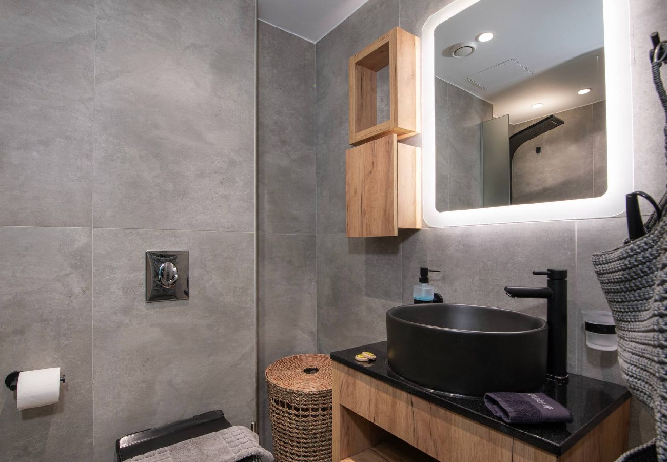 Condominium in Chania - Lani Apartment • 1min Walk to Sandy Beach