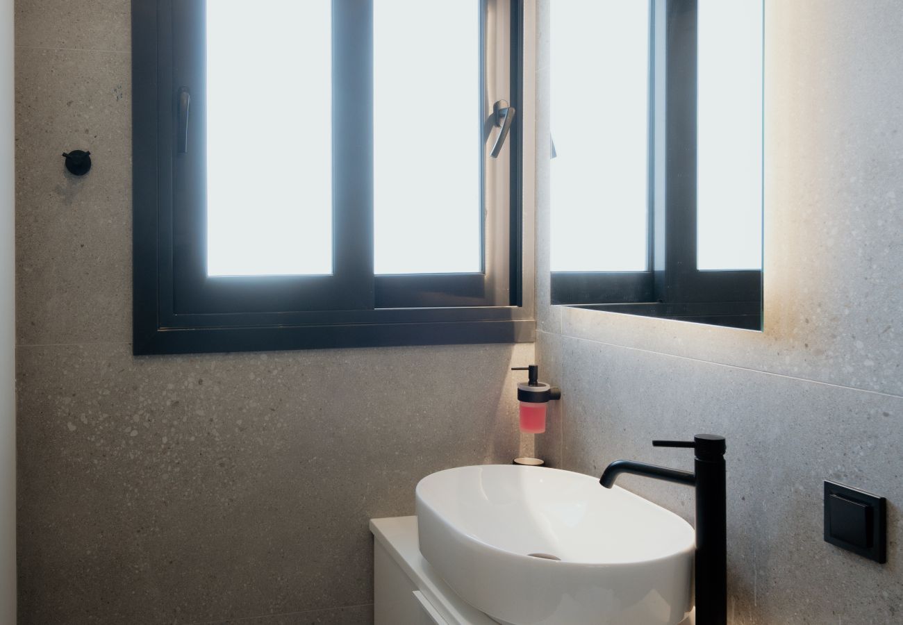 Apartment in Piraeus - Zakynthos luxury Apartment in Pireaus with Parking