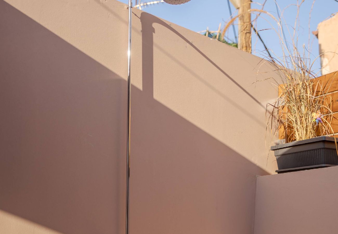 House in Chania - Comfinest house with jacuzzi in Chania old harbour