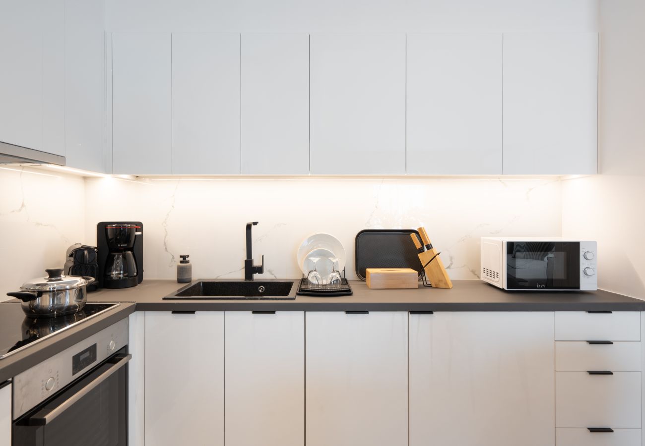 Apartment in Piraeus - Santorini luxury Apartment in Pireaus with Parking