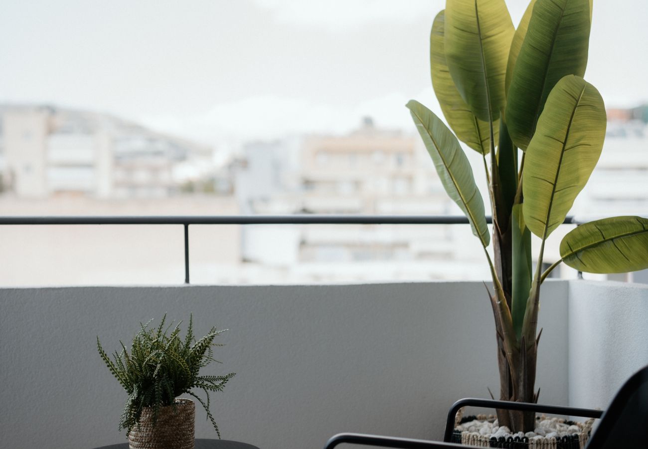 Apartment in Piraeus - Santorini luxury Apartment in Pireaus with Parking