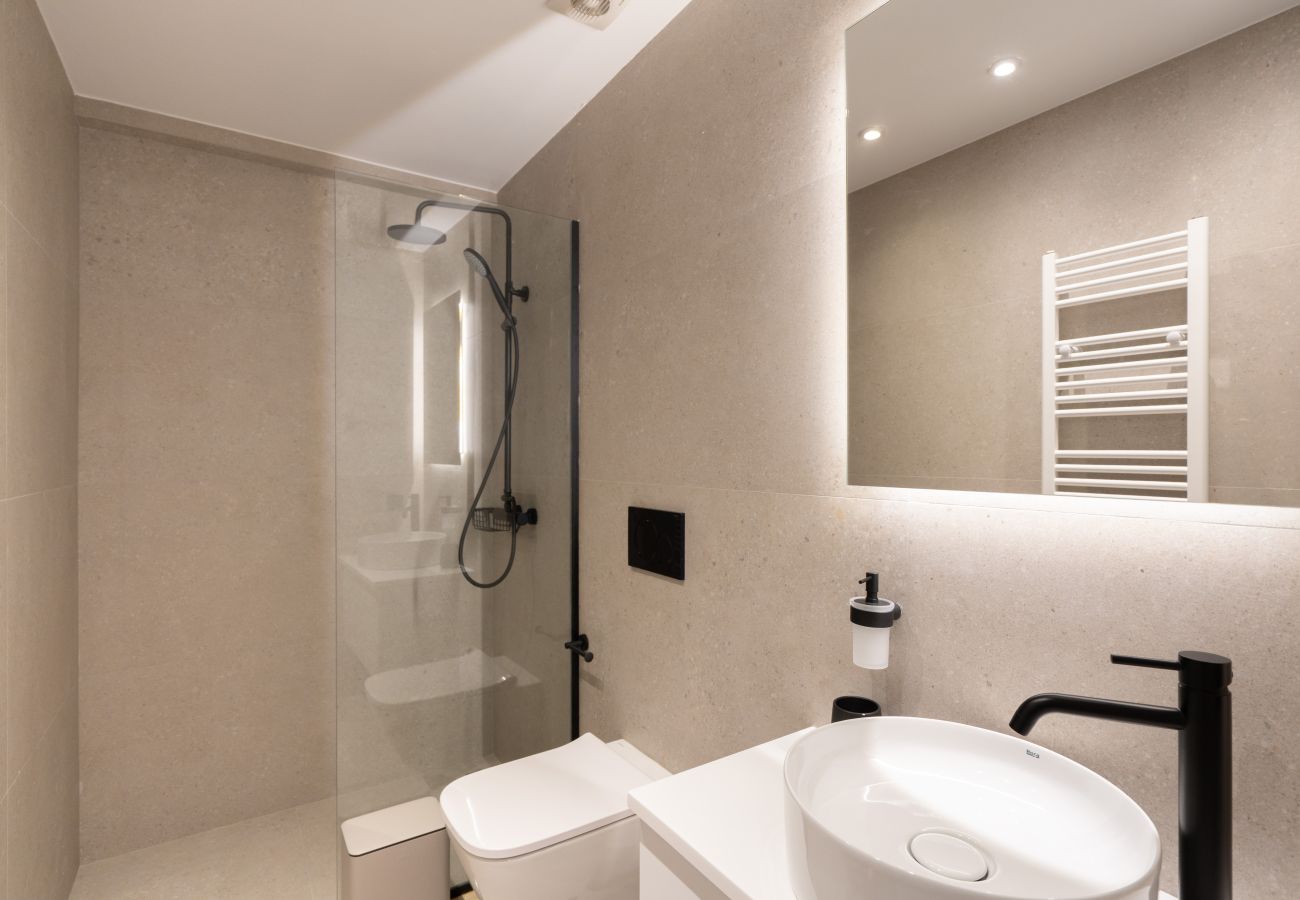 Apartment in Piraeus - Amorgos luxury Apartment in Pireaus with Parking