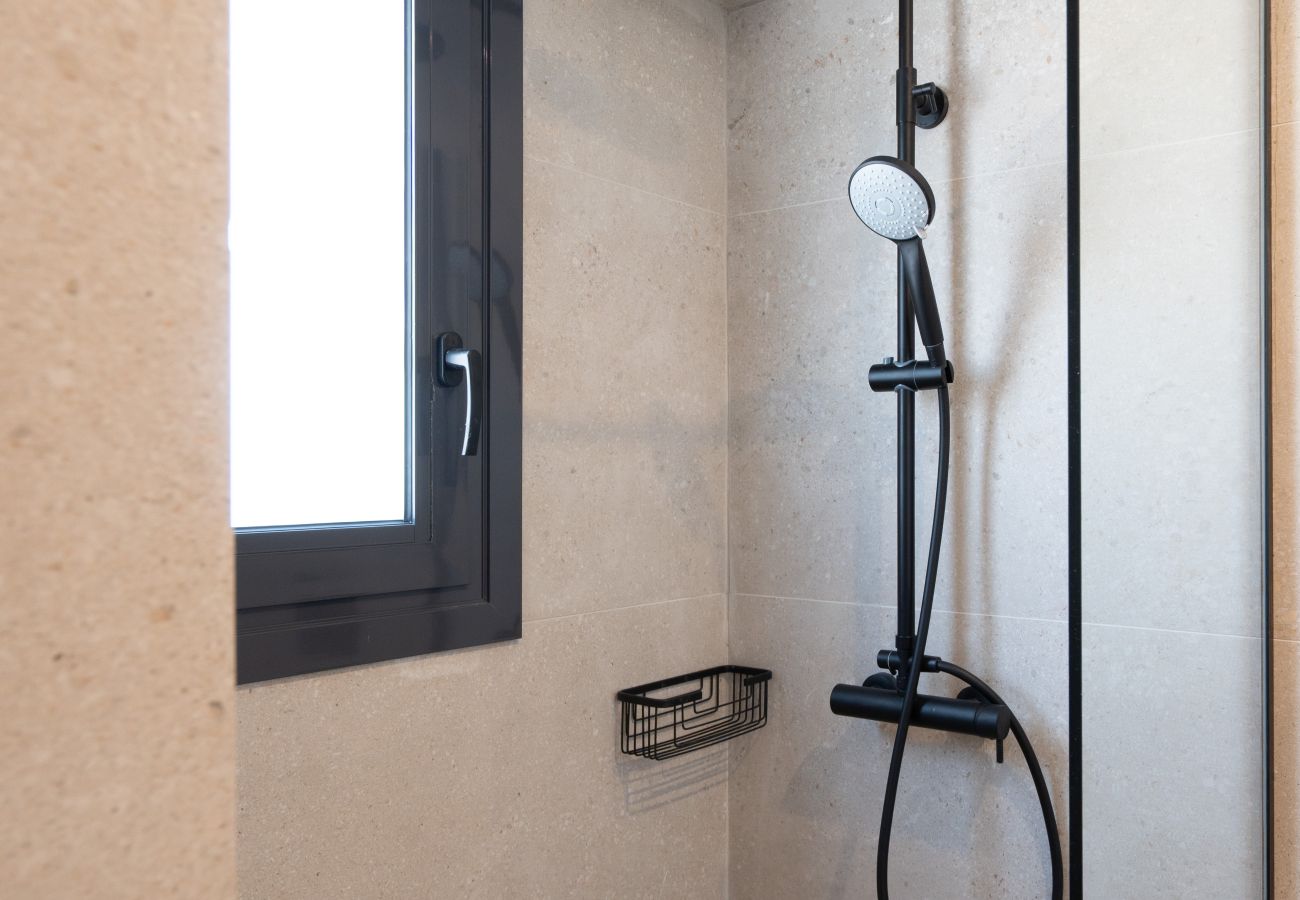 Apartment in Piraeus - Rhodes luxury Apartment in Pireaus with Parking