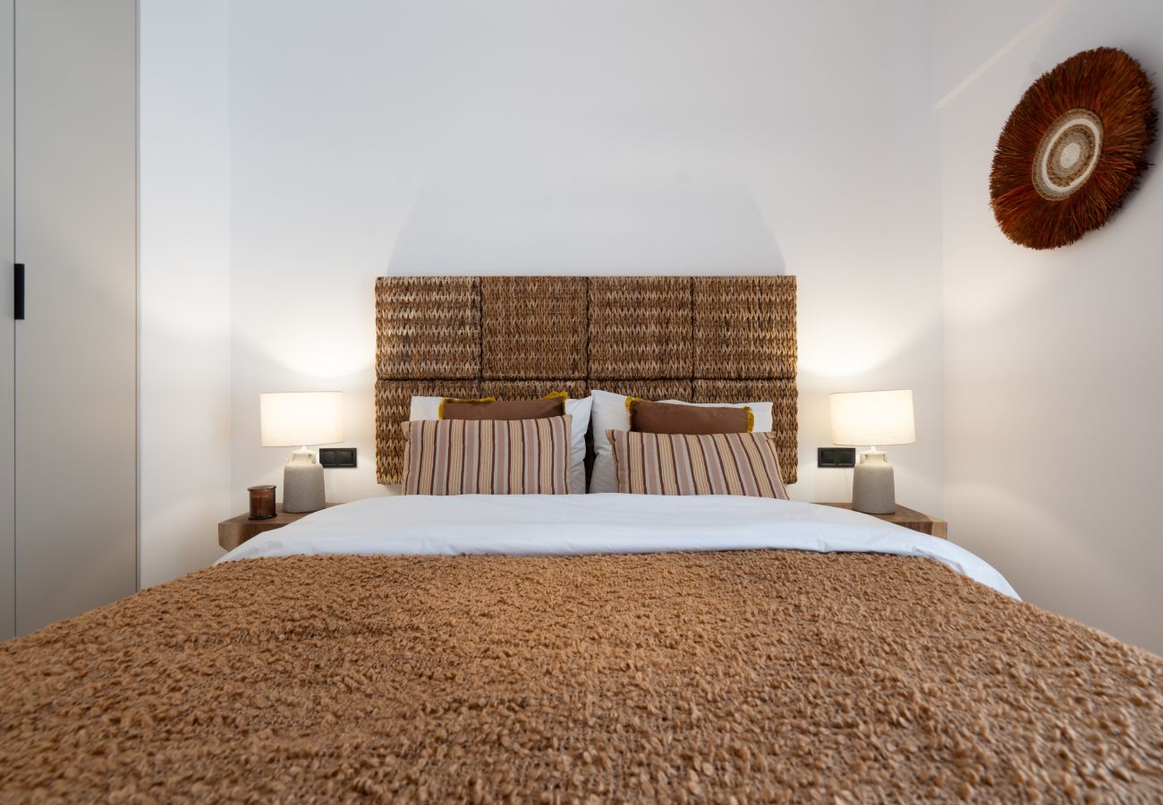 Apartment in Piraeus - Rhodes luxury Apartment in Pireaus with Parking