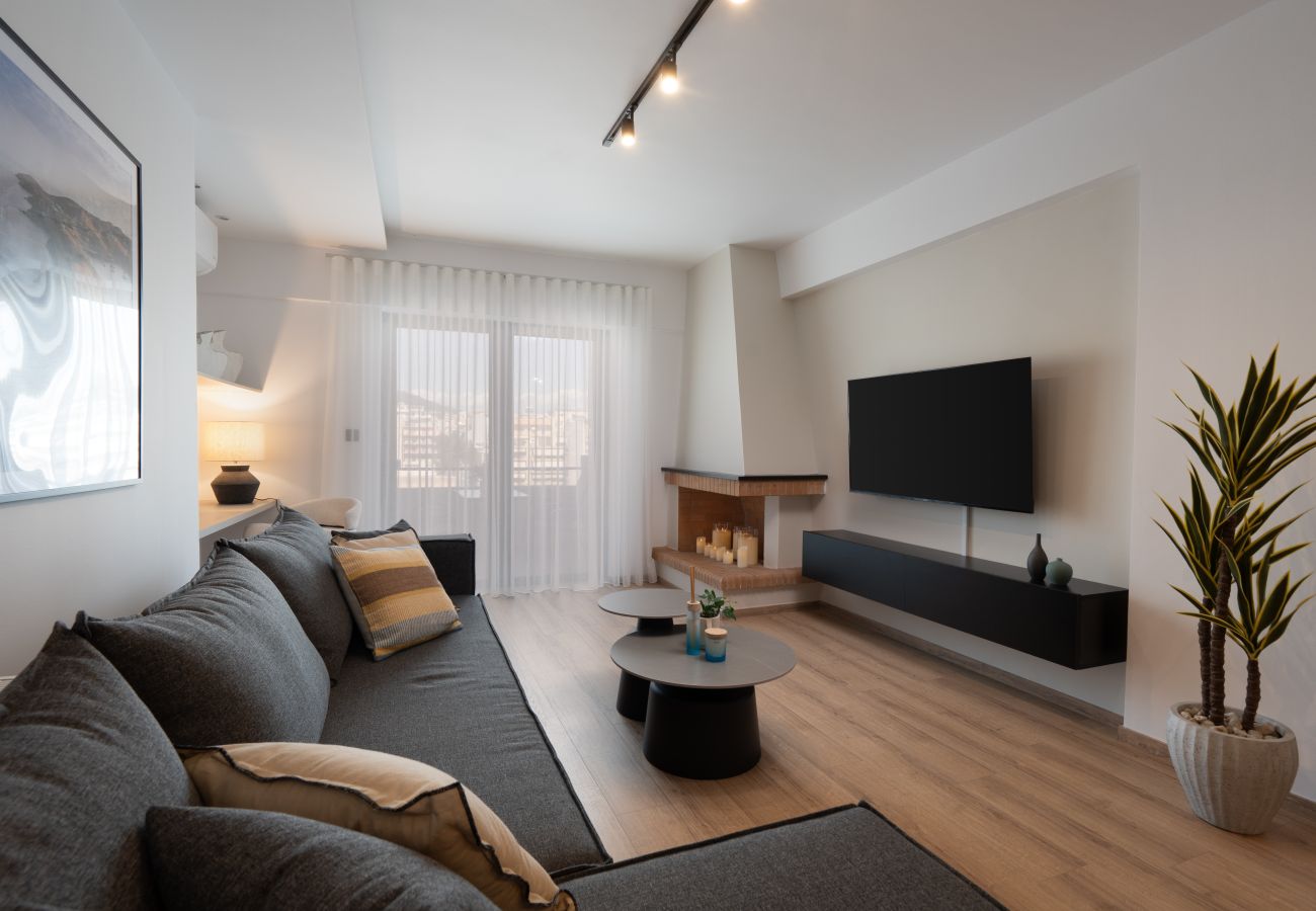 Apartment in Piraeus - Kea luxury Apartment in Pireaus with Parking