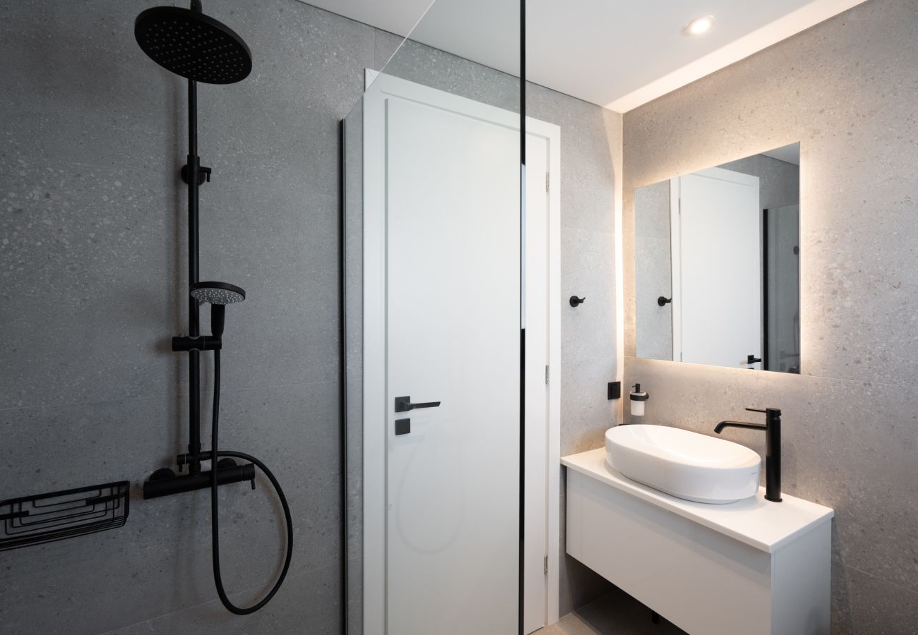 Apartment in Piraeus - Kea luxury Apartment in Pireaus with Parking