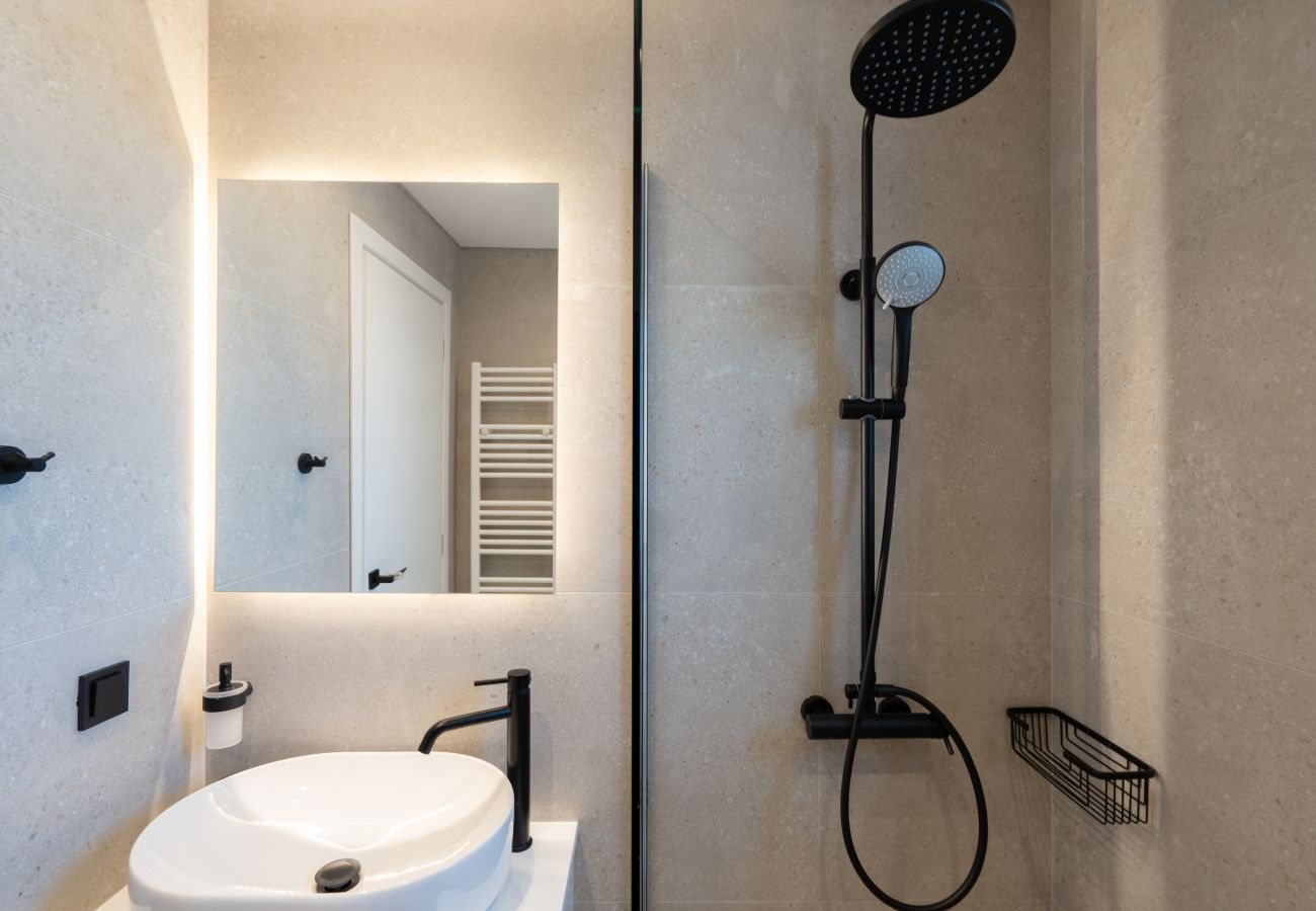 Apartment in Piraeus - Kea luxury Apartment in Pireaus with Parking