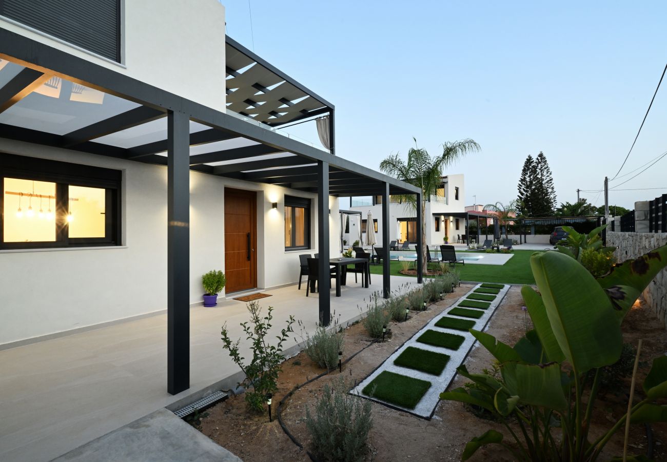 Villa in Akrotiri - AROMELIA LUXURY VILLAS