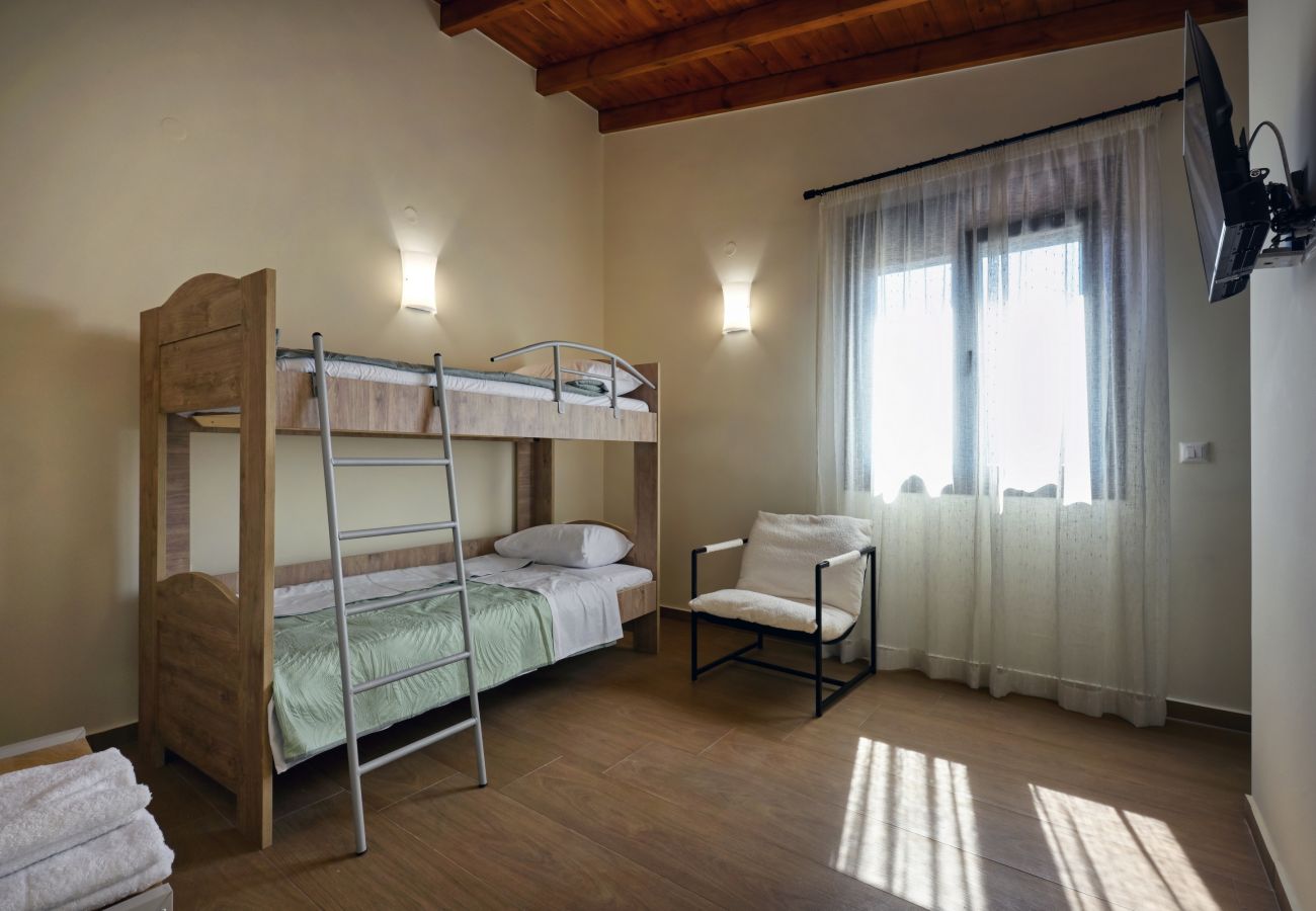 Villa in Akrotiri - AROMELIA LUXURY VILLAS
